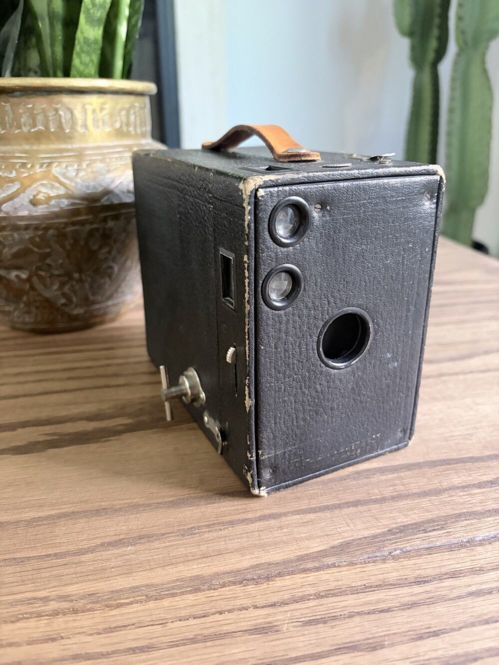 Antique 1909 Brownie Camera Kodak No 2 A Model B Box Camera With Leather Handle